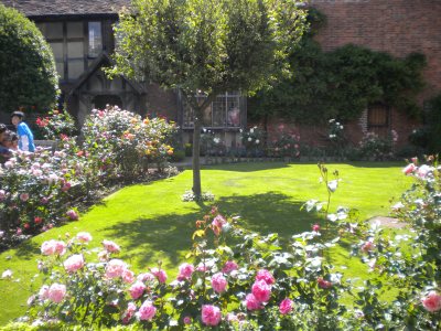 Behind the house is an extensive, and beautiful, garden where actors stage small scenes for the tourists. There is also a museum that holds original pieces from Shakespeare's life and times. 